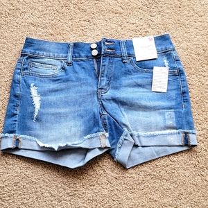 So Brand, Low Rise, Size 7, Womans Denim Shorts